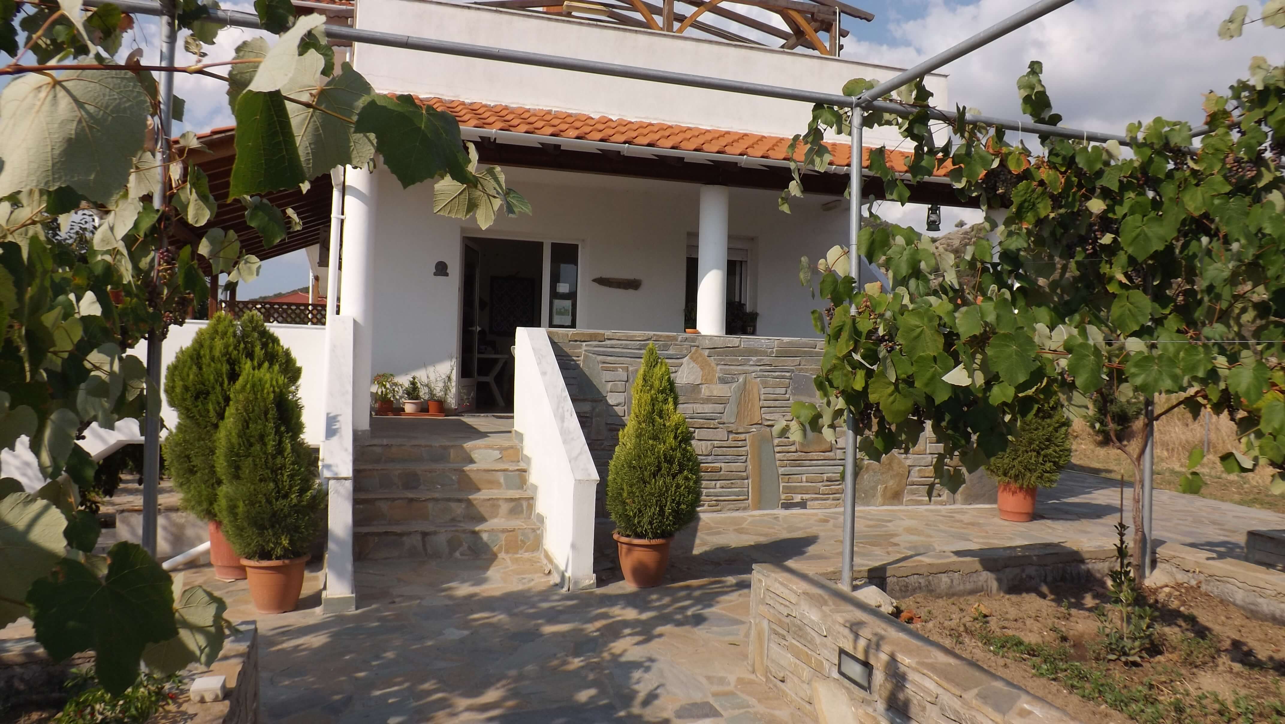 Villa Sykia exterior